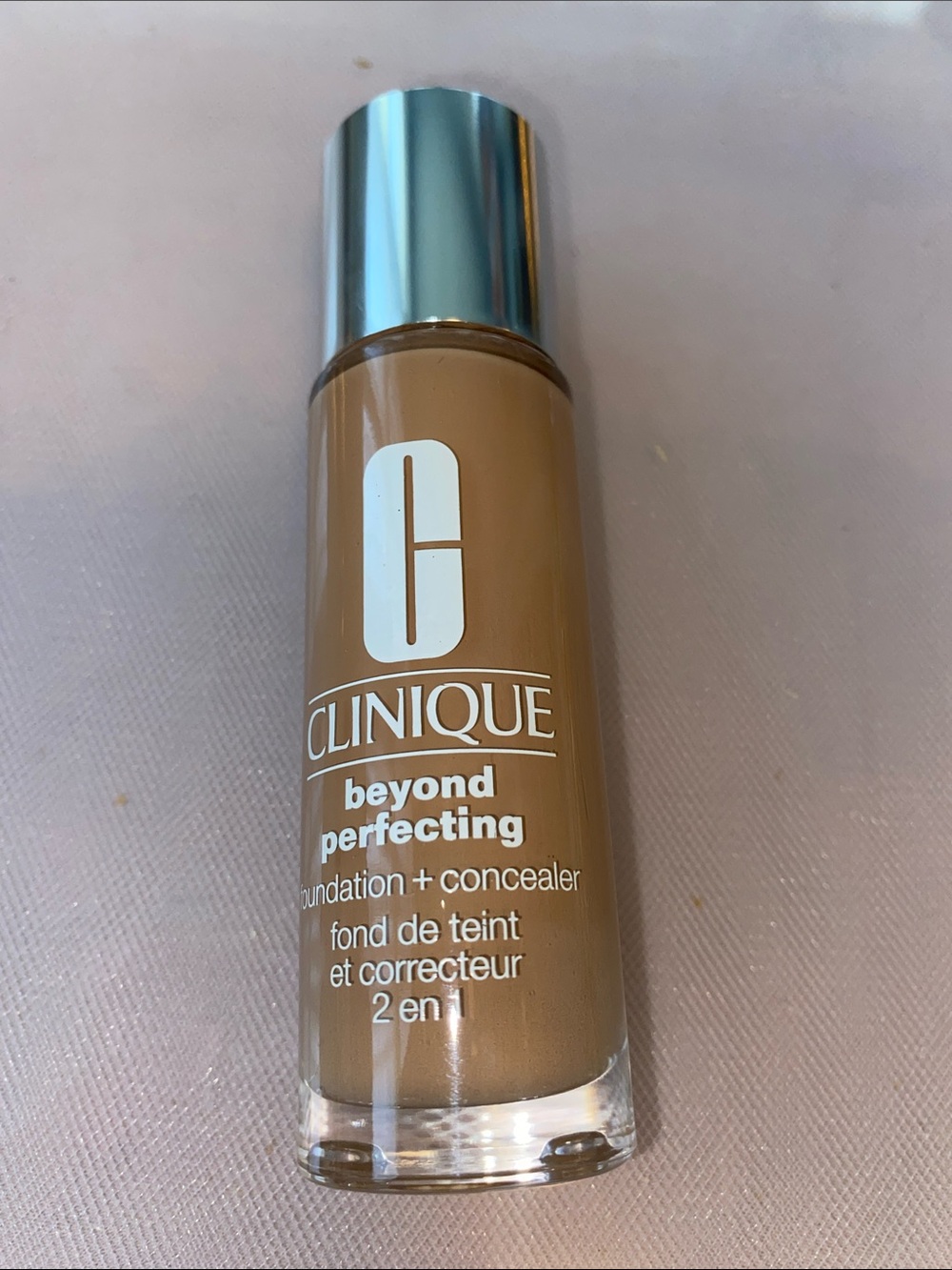 Clinique Beyond Perfecting Foundation + Concealer - Beige